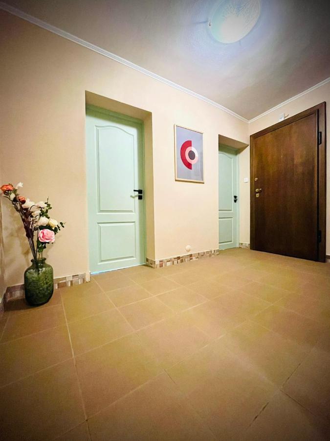 The Green Guest House Of Veliko Tarnovo-Amazing View, Top Location ภายนอก รูปภาพ