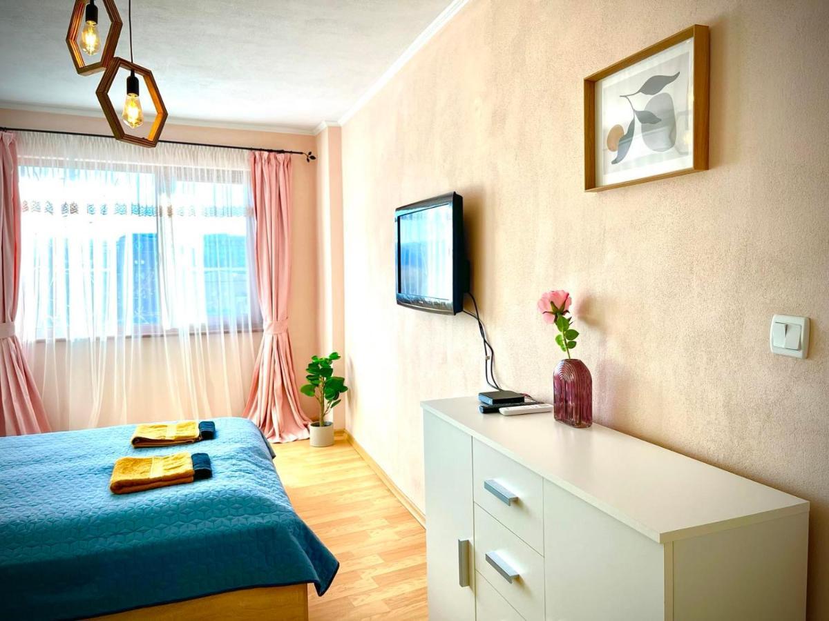 The Green Guest House Of Veliko Tarnovo-Amazing View, Top Location ภายนอก รูปภาพ