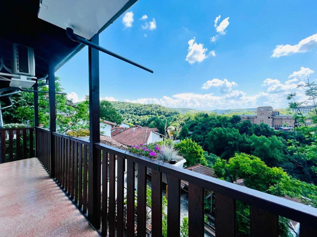 The Green Guest House Of Veliko Tarnovo-Amazing View, Top Location ภายนอก รูปภาพ